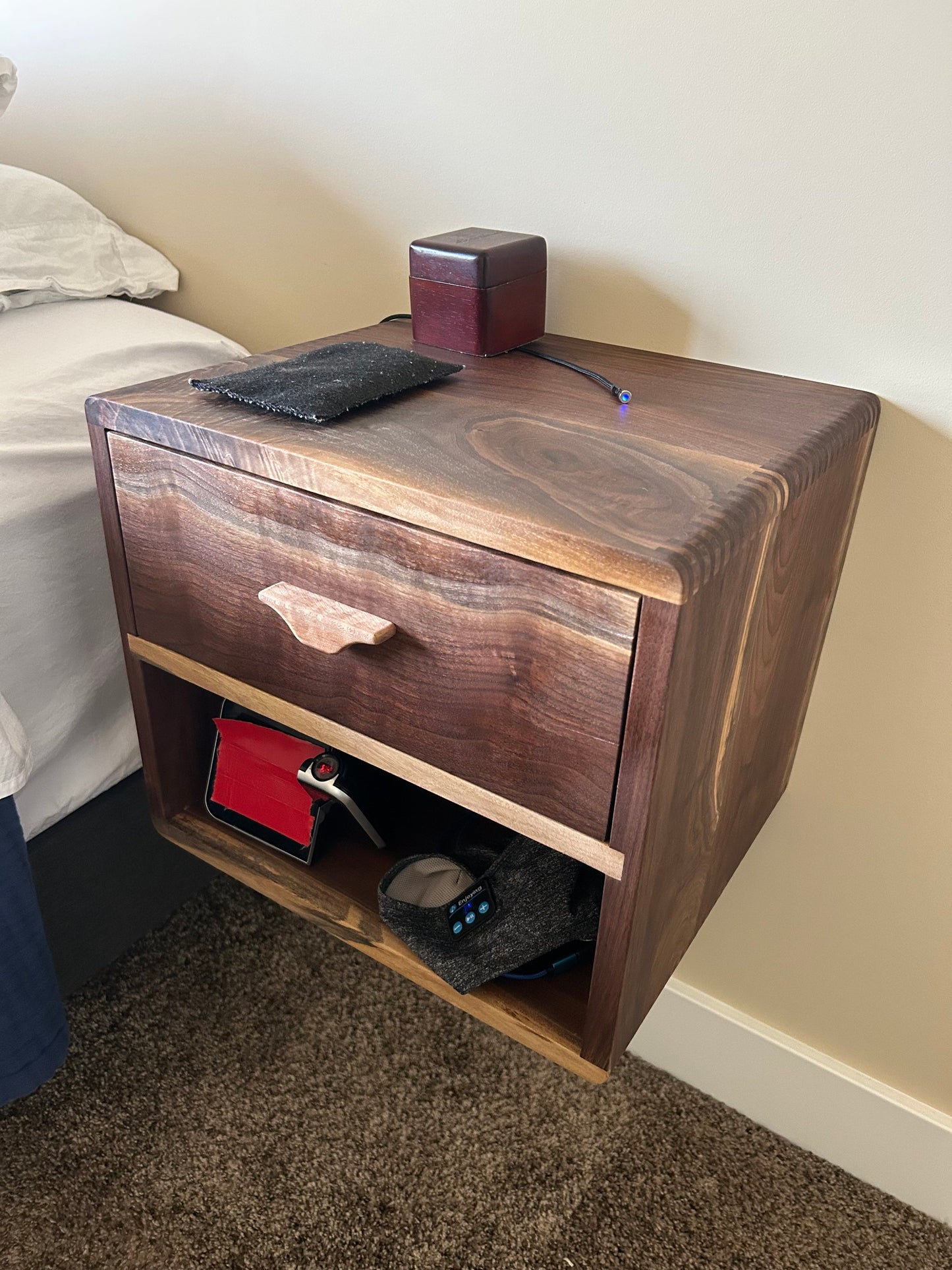 Fisher's Shop - Fisher's Floating Nightstand