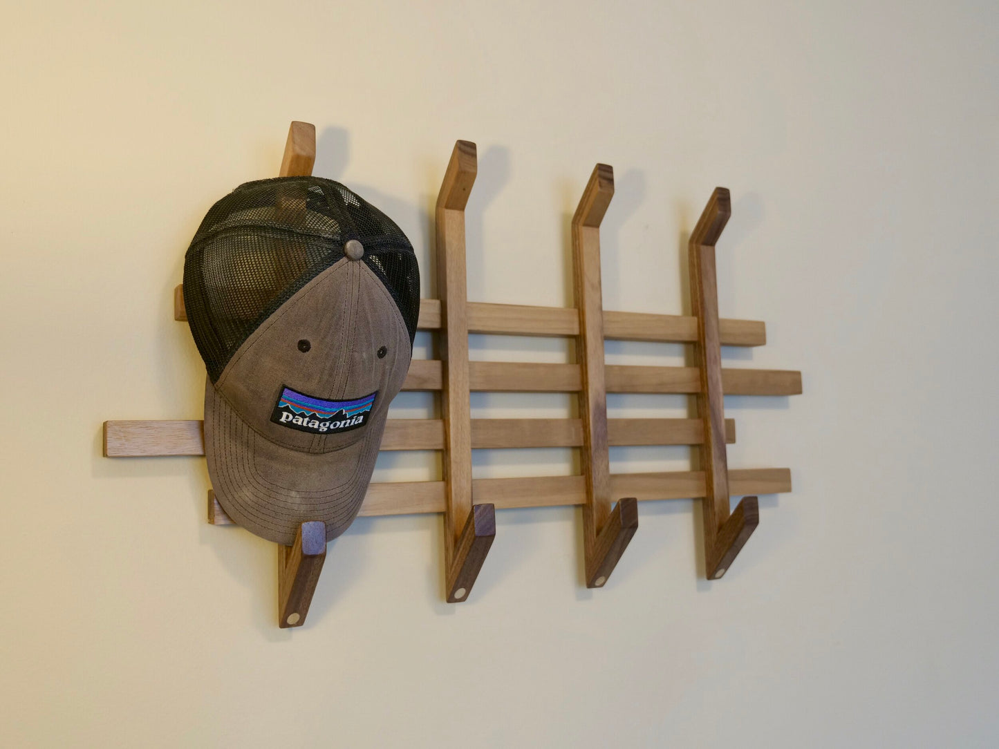 Spencley Design Co - EXPLODED COAT/HAT RACK - PLANS